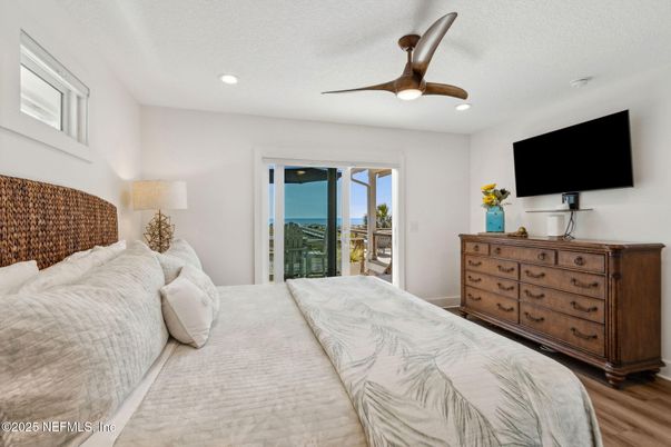 Bedroom, Interior, Recessed Lighting, Water, Wood Texture Flooring
