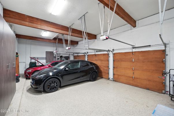 Garage, Interior