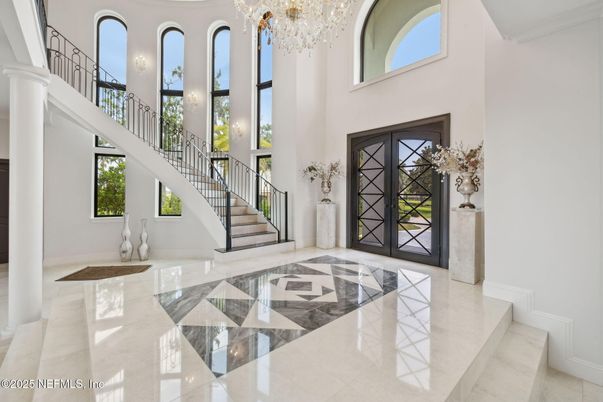 Chandelier, Interior, Marble