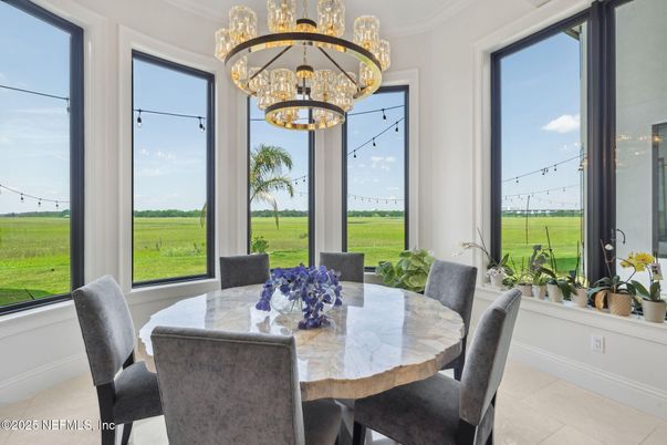 Chandelier, Dining room, Interior, Pendant Lights