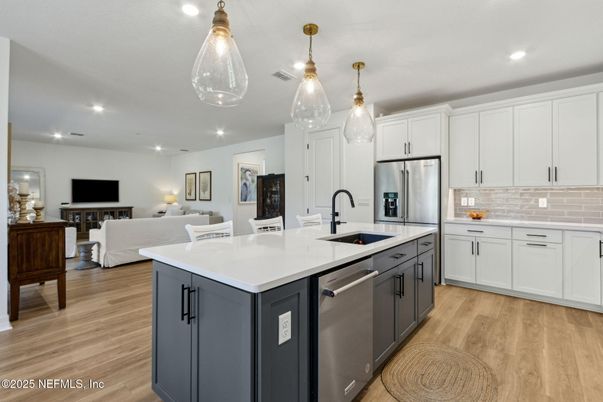 Interior, Kitchen, Living room, Pendant Lights, Recessed Lighting, Stainless Steel Appliances, Wood Texture Flooring