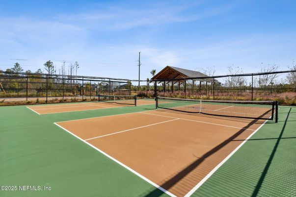 Exterior, Tennis Courts