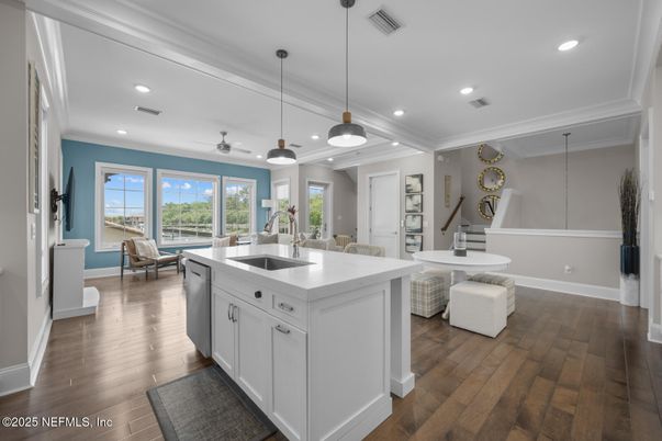 Interior, Kitchen, Pendant Lights, Recessed Lighting, Wood Texture Flooring