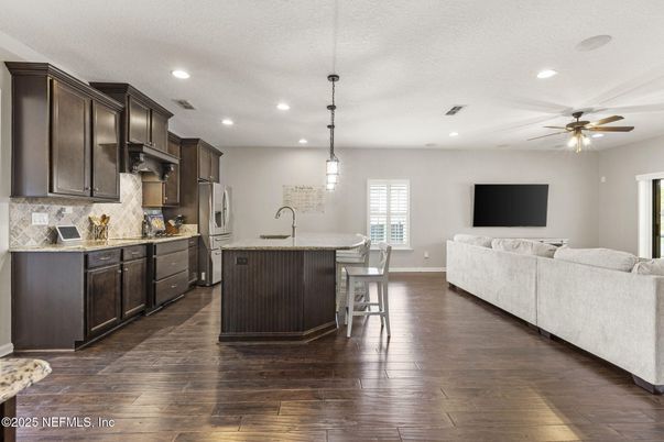 Interior, Kitchen, Living room, Pendant Lights, Recessed Lighting, Wood Texture Flooring
