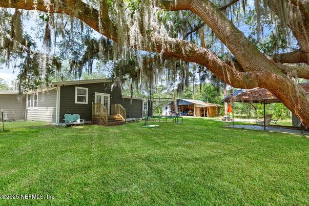 Backyard, Exterior, Playground