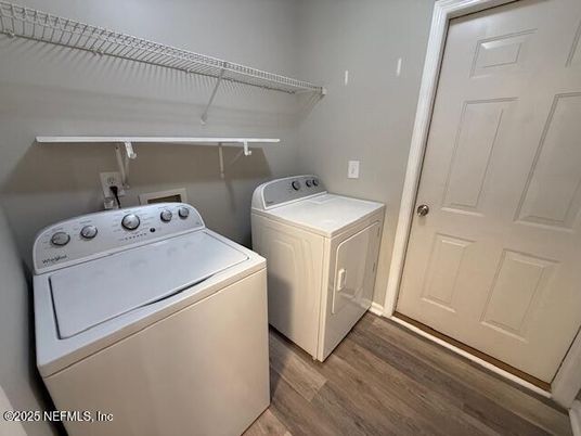 Interior, Utility Closets, Washer, Wood Texture Flooring
