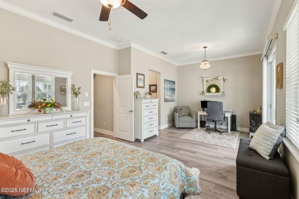 Home Office, Interior, Pendant Lights, Wood Texture Flooring