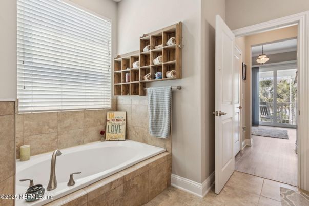 Bathroom, Interior, Pendant Lights