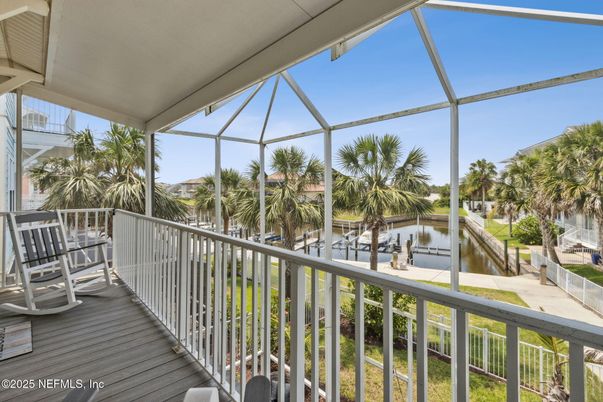 Glass Ceilings, Interior, Sun Room, Water