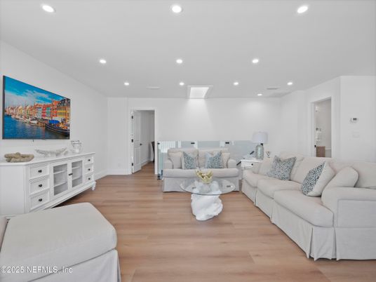 Interior, Living room, Recessed Lighting, Wood Texture Flooring