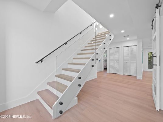 Interior, Recessed Lighting, Wood Texture Flooring