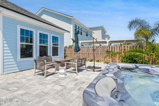 Exterior, Hot Tub