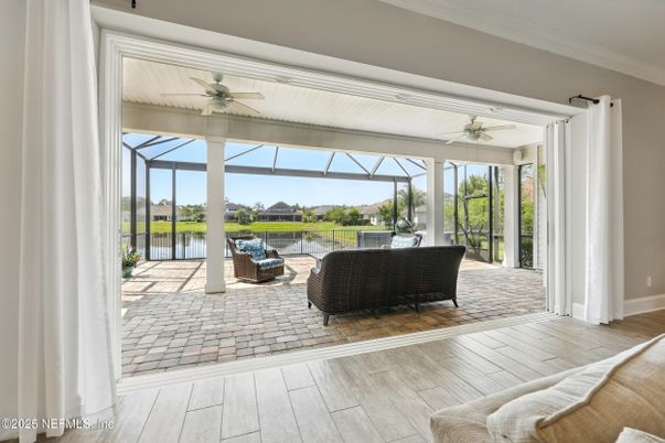 Interior, Sun Room, Water, Wood Texture Flooring
