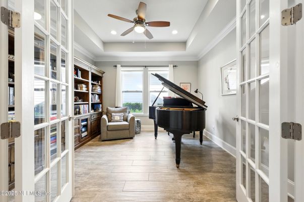 Interior, Piano, Recessed Lighting, Wood Texture Flooring