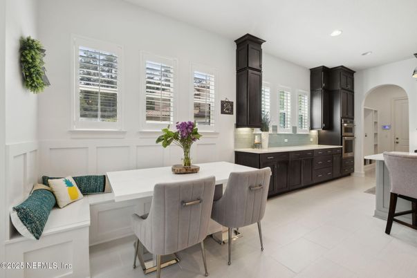 Dining room, Interior, Kitchen, Recessed Lighting, Stainless Steel Appliances