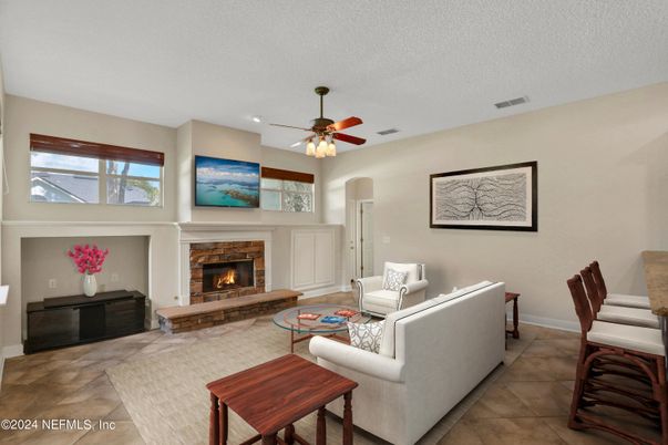 Fireplace, Interior, Living room, Recessed Lighting