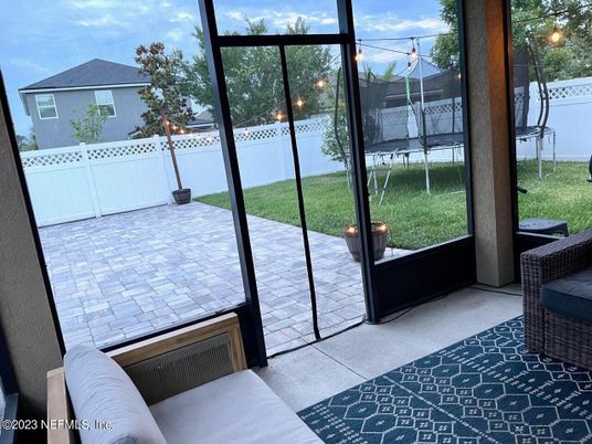Exterior, Sun Room, Water