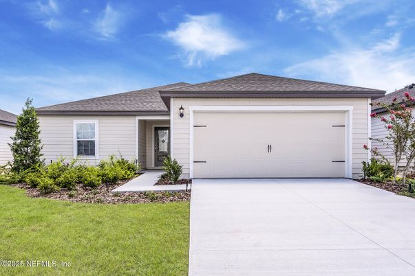 Attached, Exterior, Facade, Ranch