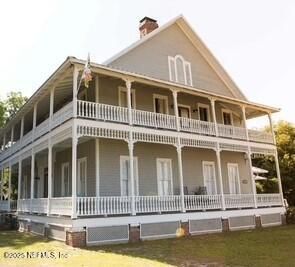 Exterior, Facade, None