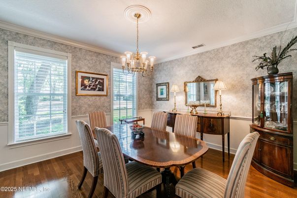 Chandelier, Dining room, Interior, Wood Texture Flooring