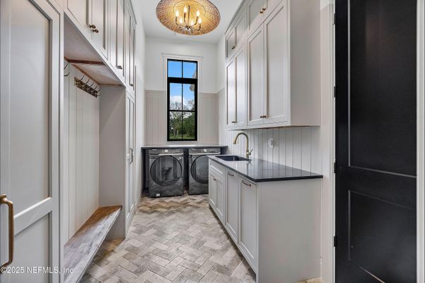 Interior, Washer