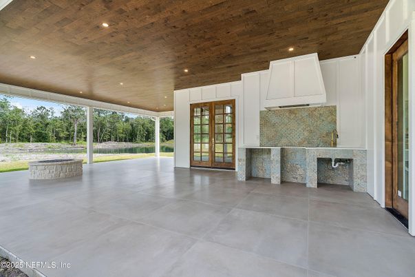 Exterior, Recessed Lighting