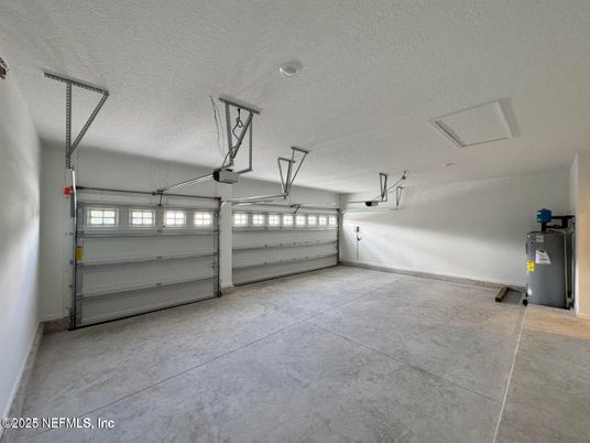 Garage, Interior