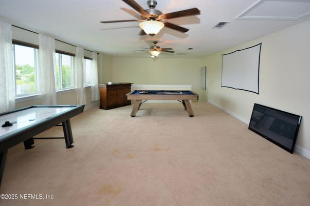 Billiard Table, Game Room, Interior