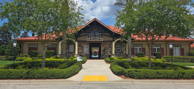 Exterior, Facade, Tudor Revival
