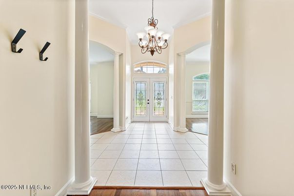Chandelier, Interior, Wood Texture Flooring
