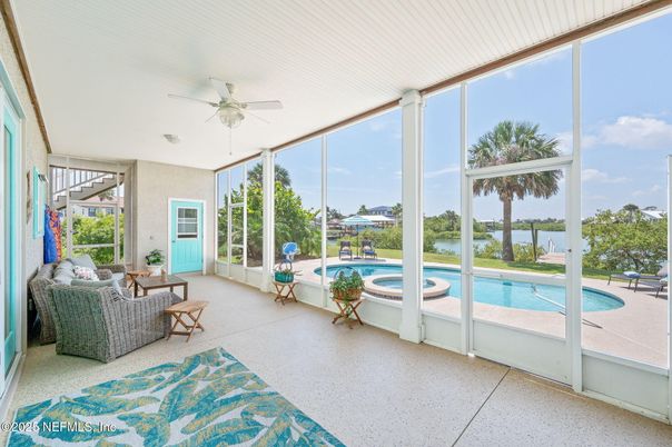 Interior, Pool, Sun Room, Water