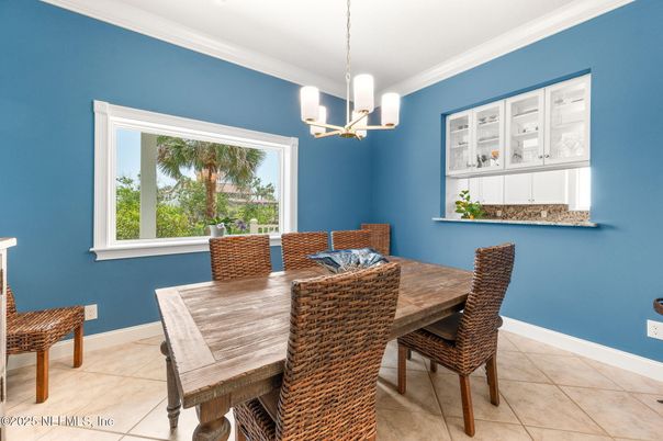 Dining room, Interior, Pendant Lights