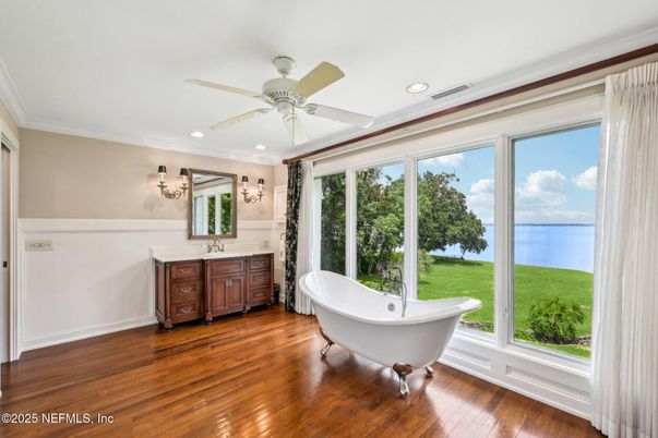 Bathroom, Free Standing Baths, Interior, Recessed Lighting, Water, Wood Texture Flooring