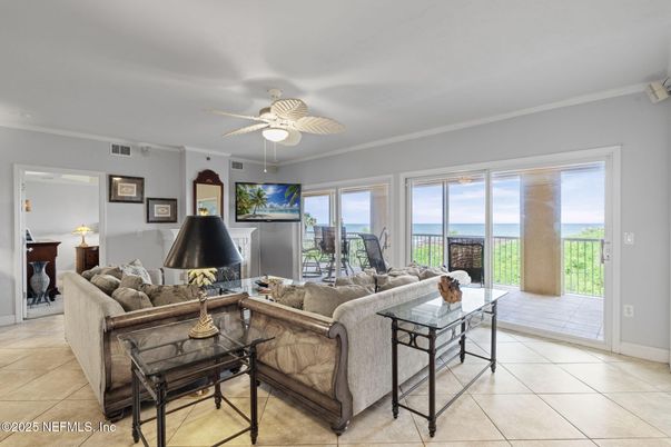 Interior, Living room, Water