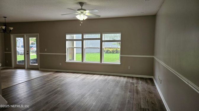 Empty room, Interior, Pendant Lights, Wood Texture Flooring