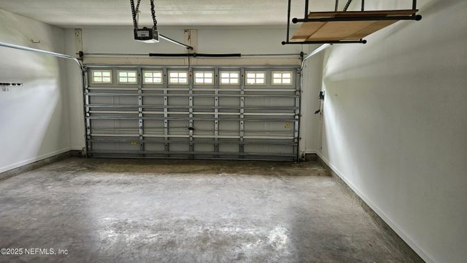 Garage, Interior