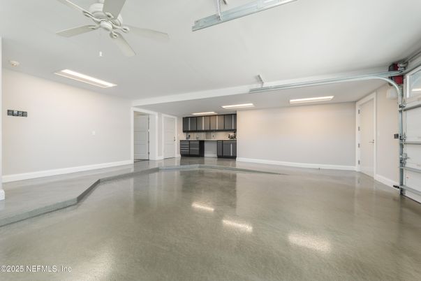 Garage, Interior, Kitchen, Recessed Lighting