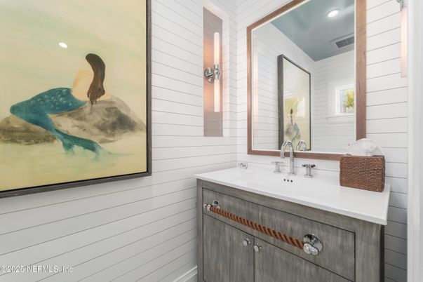 Bathroom, Interior, Recessed Lighting