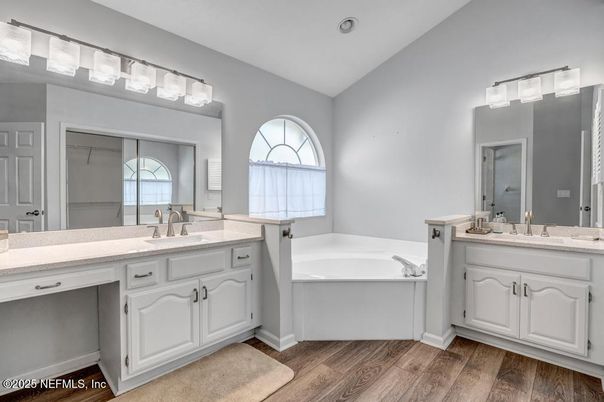 Bathroom, Dual Sink Vanities, Interior, Wood Texture Flooring