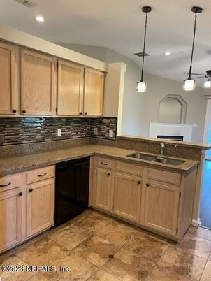 Interior, Kitchen, Pendant Lights, Recessed Lighting