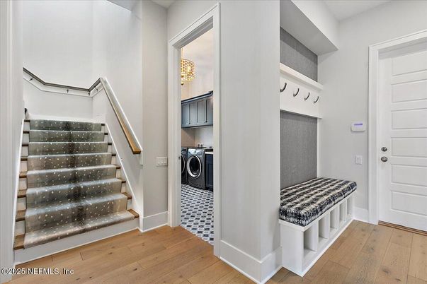Interior, Utility Closets, Washer, Wood Texture Flooring