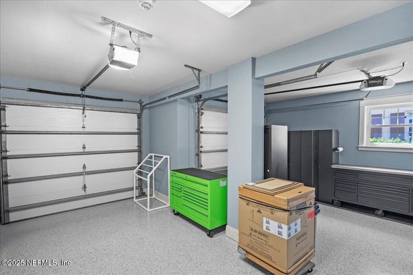 Garage, Interior