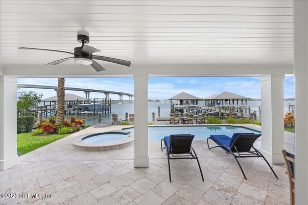 Exterior, Pool, Water