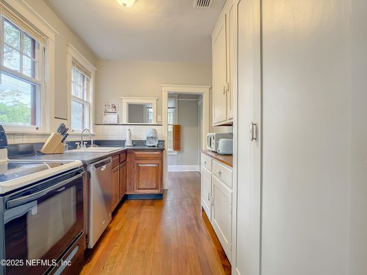 Interior, Kitchen, Wood Texture Flooring