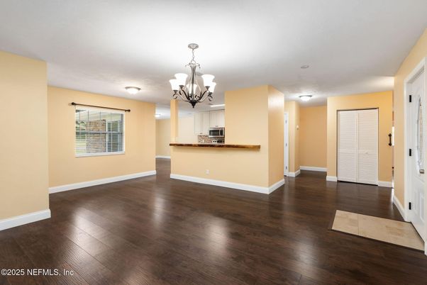 Chandelier, Empty room, Interior, Wood Texture Flooring