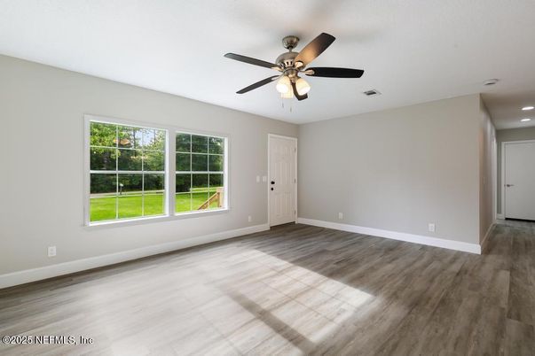 Empty room, Interior, Recessed Lighting, Wood Texture Flooring