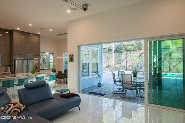 Dining room, Interior, Kitchen, Living room, Pendant Lights, Recessed Lighting, Stainless Steel Appliances
