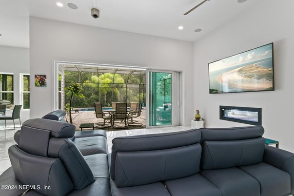 Dining room, Interior, Living room, Recessed Lighting