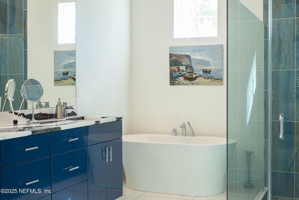 Bathroom, Free Standing Baths, Glass Shower, Interior