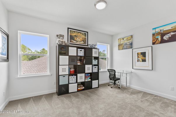 Home Office, Interior